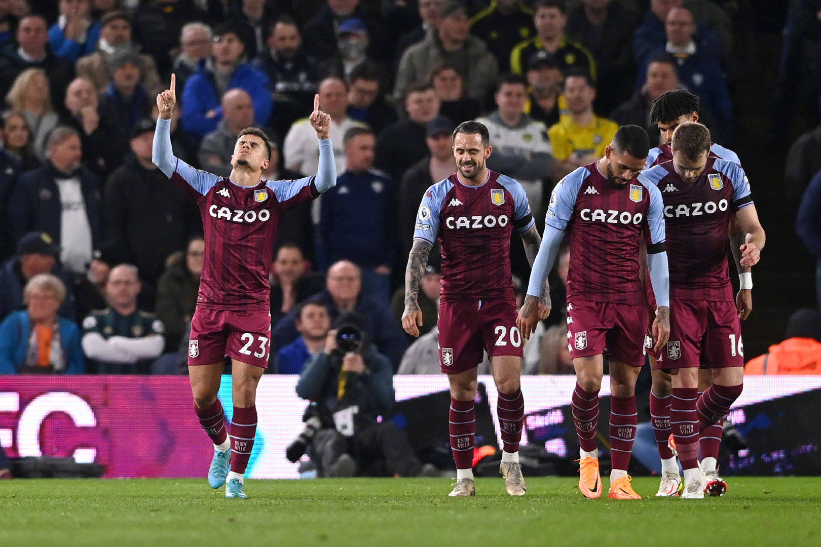 3过人助攻 3过人助攻